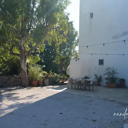 Masseria Giangrande - Rooms And Apartment Guest house *