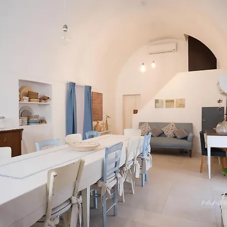 Masseria Giangrande - Rooms And Apartment Guest house