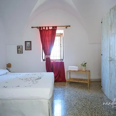Masseria Giangrande - Rooms And Apartment Guest house *