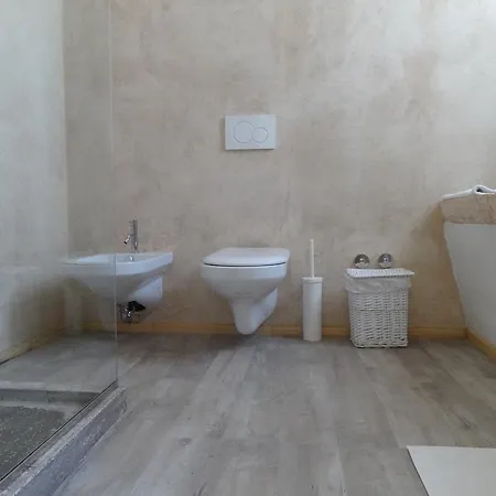 Masseria Giangrande - Rooms And Apartment Guest house