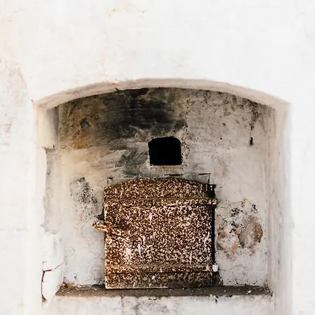 Masseria Giangrande - Rooms And Apartment Guest house
